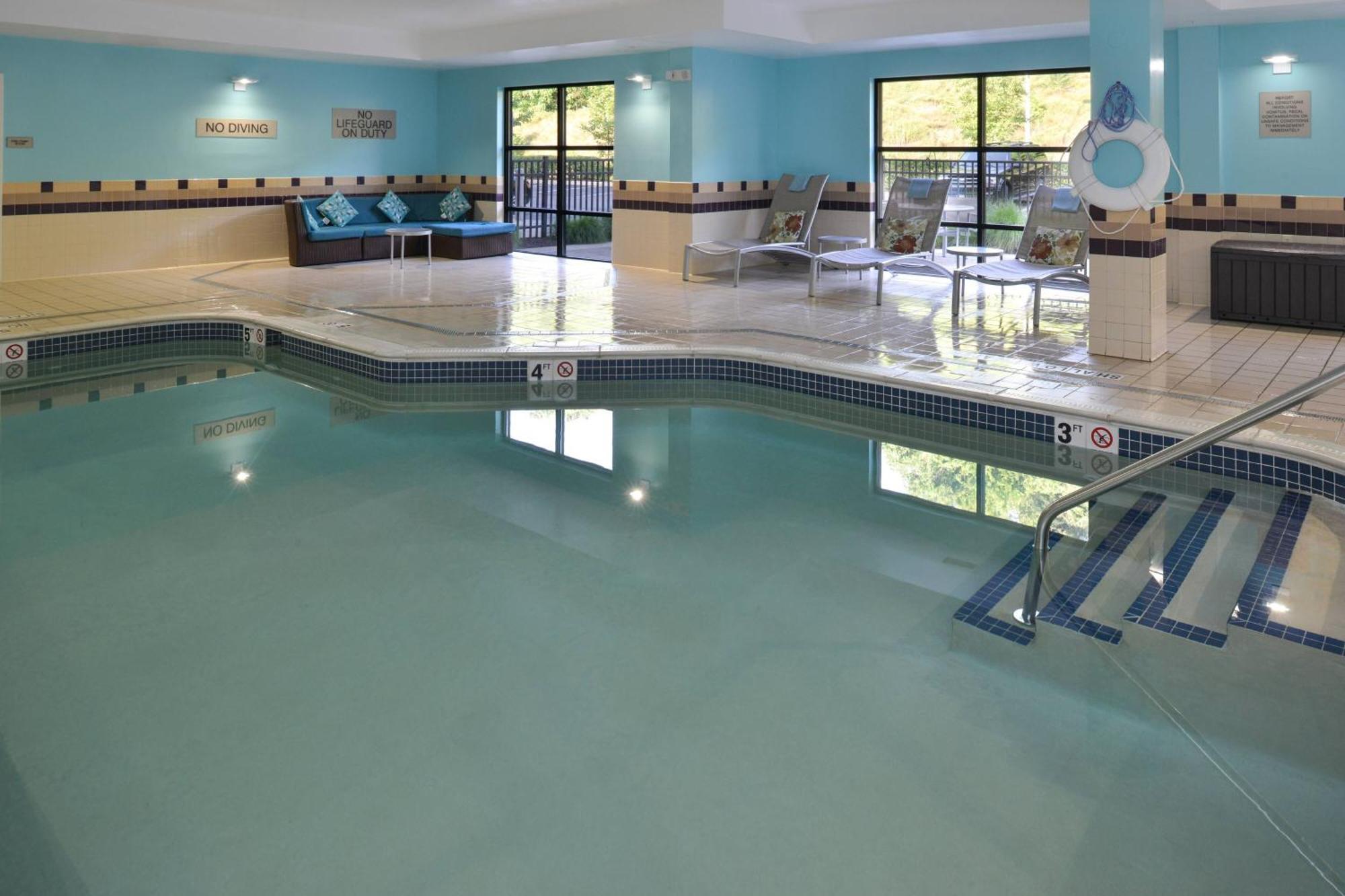 Springhill Suites Pittsburgh Mills Tarentum Extérieur photo