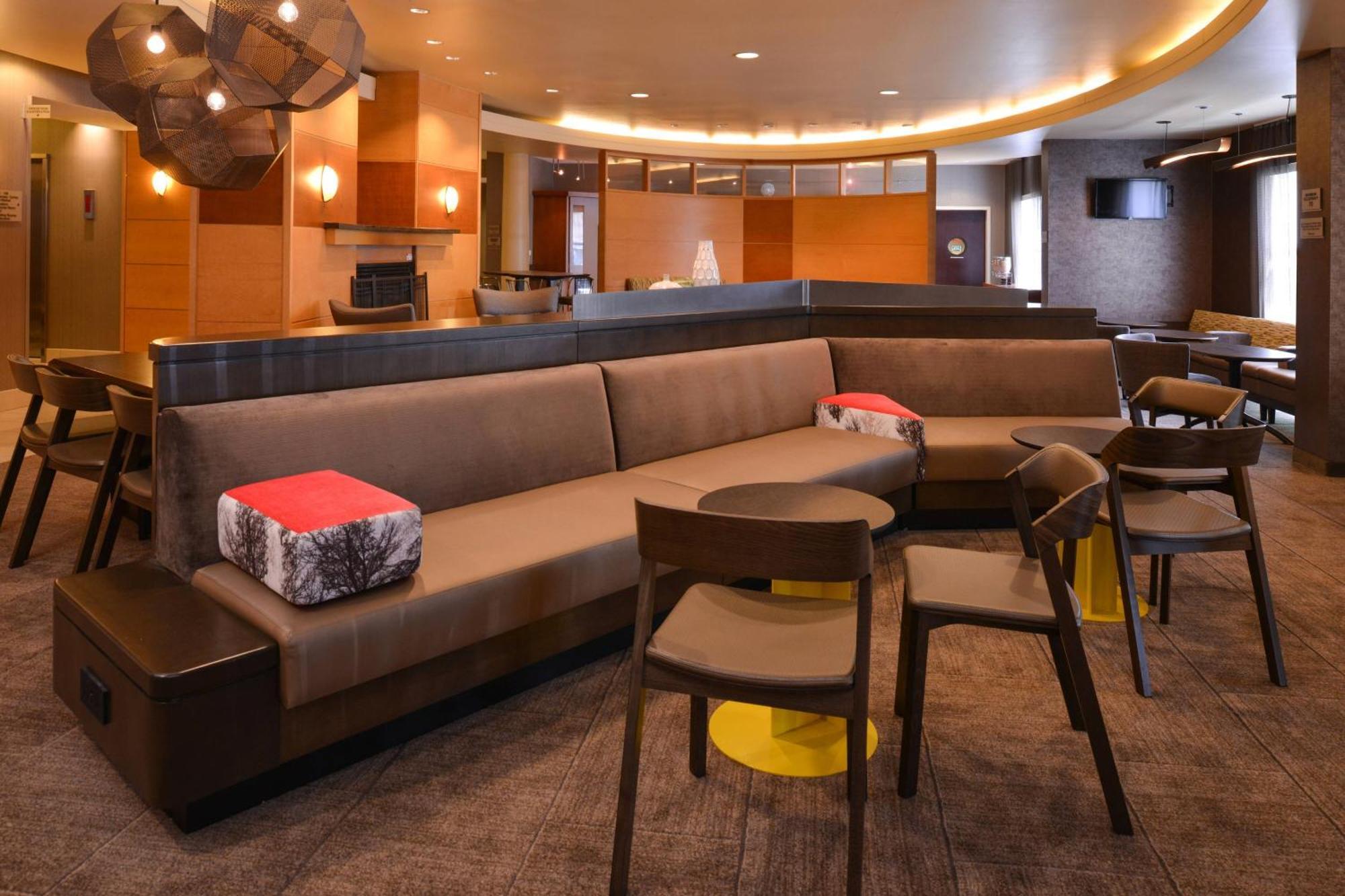 Springhill Suites Pittsburgh Mills Tarentum Extérieur photo
