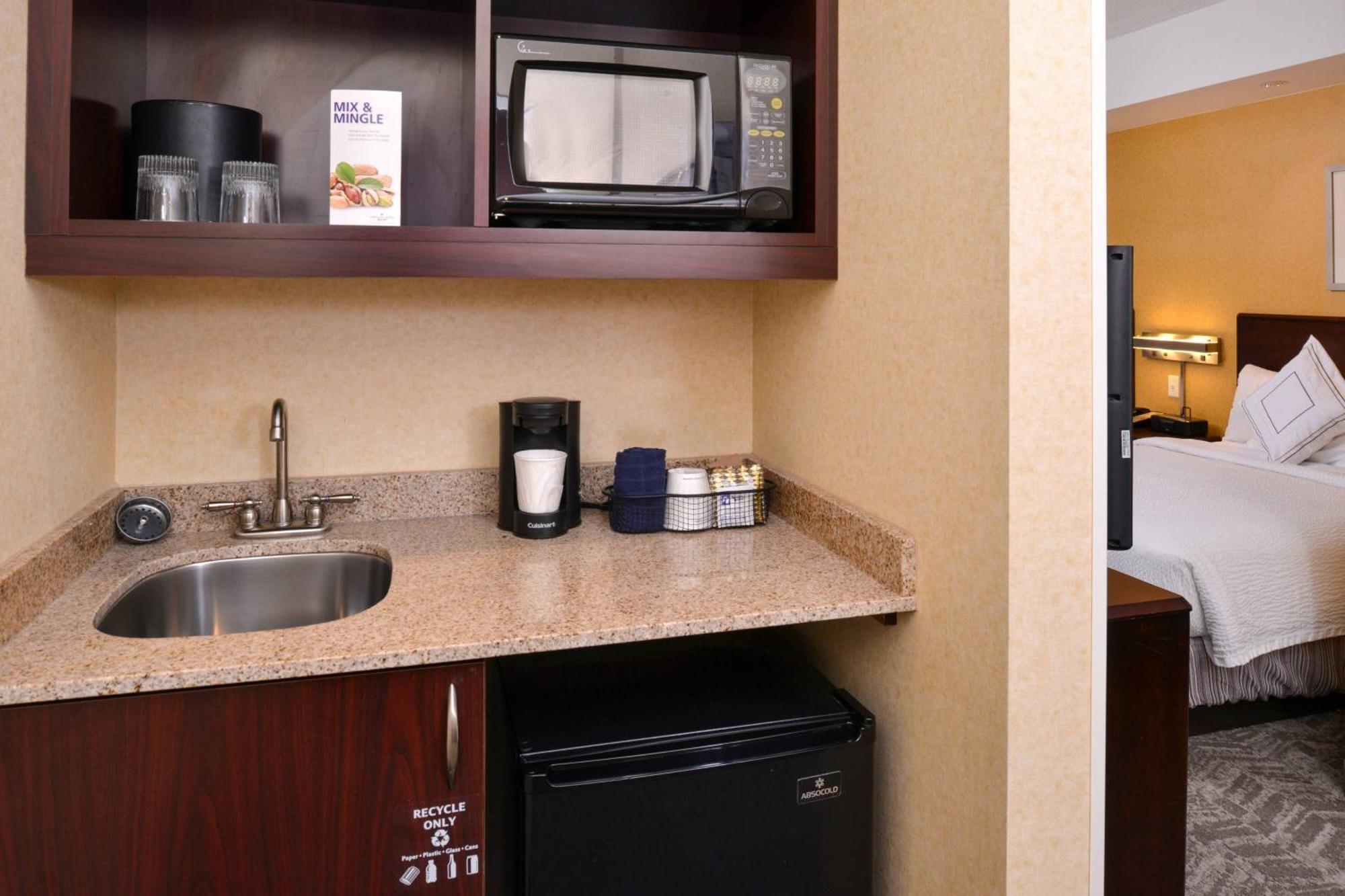 Springhill Suites Pittsburgh Mills Tarentum Extérieur photo