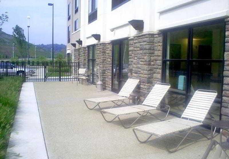 Springhill Suites Pittsburgh Mills Tarentum Facilités photo